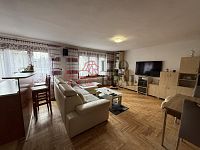 Prodej rodinného domu 200 m2 pozemek 673 m2 - IMG_5887.jpeg