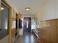 Prodej rodinného domu 200 m2 pozemek 673 m2 - IMG_5954.jpeg