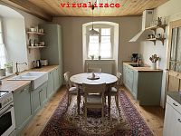 Nabízíme k prodeji rodinný dům v obci Černčice - kuchyne.jpg