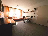 Prodej rodinného domu/chaty - d0a61603-42a1-4d8e-b6ac-d045683bf034.jpg