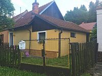 Prodej rodinného domu/chaty - úvodní fotka.jpg