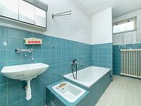 Prodej Rodinného domu 5+1 v centru města Třinec s pozemkem o výměře 325 m2 - 10.jpg