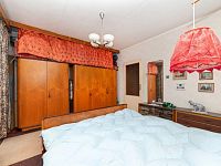 Prodej Rodinného domu 5+1 v centru města Třinec s pozemkem o výměře 325 m2 - 16.jpg