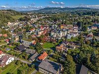 Prodej RD o dvou bytových jednotkách, Rovensko pod Troskami - WE6A9000-HDR.jpg