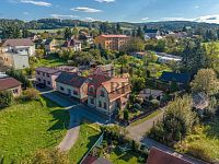 Prodej RD o dvou bytových jednotkách, Rovensko pod Troskami - WE6A9002-HDR.jpg