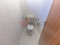 Prodej RD o dvou bytových jednotkách, Rovensko pod Troskami - WE6A9014-HDR.jpg