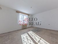 Prodej RD o dvou bytových jednotkách, Rovensko pod Troskami - WE6A9017-HDR.jpg