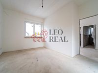 Prodej rodinného domu 160 m2, pozemek o velikosti 413 m2 - RD, Újezd, Chotěnovská (15).jpg