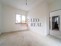 Prodej rodinného domu 160 m2, pozemek o velikosti 413 m2 - RD, Újezd, Chotěnovská (15).jpg