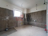 Prodej rodinného domu 160 m2, pozemek o velikosti 413 m2 - RD, Újezd, Chotěnovská (22).jpg