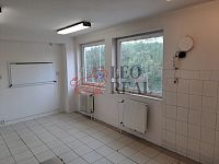 Komerční pronájem, 300m², Českobrodská, Hrdlořezy, Praha 9 - 20251001_145655.jpg