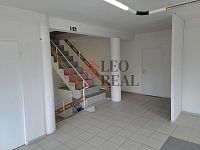 Komerční pronájem, 300m², Českobrodská, Hrdlořezy, Praha 9 - 20251001_145738.jpg