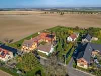 Rodinný dům se zahradou, Slivínko (okr. Mladá Boleslav) - WE6A1002-HDR.jpg