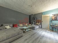 Rodinný dům se zahradou, Slivínko (okr. Mladá Boleslav) - WE6A1012-HDR.jpg