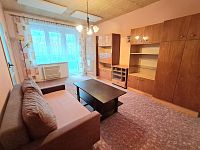 Pronájem bytu 2+1 s balkonem - 1000025529.jpg