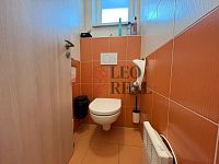 Pronájem obchodního prostoru o velikosti 54 m2 - IMG-20251022-WA0020.jpg