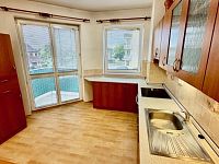 Pronájem bezbariérového bytu 2+kk, částečně zařízený, 62 m2, balkon, výtah, sklep, TOP stav !!! - IMG_7697.jpg