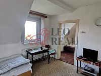 Rodinný dům v klidné oblasti - 20773961.jpg