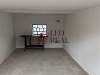 Nabízím pronájem garáže v ul. Nedbalova Děčín. - IMG-20251107-WA0006.jpg