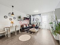 Prodej bytu 3+kk o velikosti 74 m2 - Byt, Dubeč (10).jpg