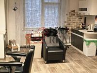 Pronájem obchodních prostor v centru Třince - 3.jpg