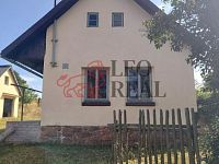 Chalupa s velkým pozemkem 20 minut od Prahy - 20250827_154525.jpg