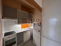Prodej bytu 3+kk, 78m², balkon, 5.p., Praha 7 - 6.jpg