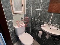 Prodej bytu 3+kk, 78m², balkon, 5.p., Praha 7 - 8.jpg