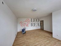 Nabízíme pronájem krásného zrekonstruovaného bytu v Kamenickém Šenově. - IMG-20250121-WA0026.jpg