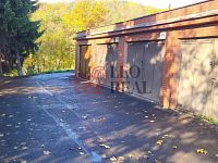 Pronájem vytápěné garáže 21 m2 Klíše + elektřina - garáž cestička 8.jpg