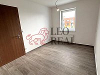 Prodej bytu 2+kk 56 m² Novoveská, Teplice - 10.jpg