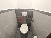 Pronájem bytu 2+1, 44 m² + balkon, Praha 4 – Záběhlice, ul. Púchovská - 20251211_144554.jpg