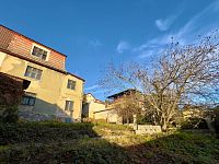 Prodej domu se zahradou k rekonstrukci s projektem a běžícím stavebním povolením, Klíše - Cestička 5.jpg