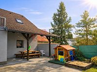 Pronájem 3+1 v rodinném domě 92 m² se zahradou