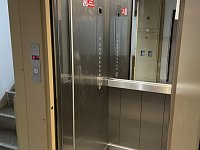 Prodej nově zrekonstruovaného bytu 4kk s lodžií, Klíše - IMG_2960.jpg