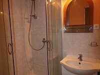 Prodej penzionu s restaurací - 0773DB4F-8405-4F1E-A20D-15EFA1C8B1BC.jpeg