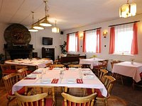 Prodej penzionu s restaurací - 89F2C61F-C992-43F1-AEDD-A3C6602110B0.jpeg