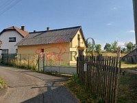 Chalupa s velkým pozemkem - 20250827_154514.jpg