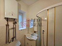 Byt 1+1 historické centrum - PHOTO-2025-12-19-10-50-48 2.jpg