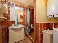 Prodej chalupy (4+1) v Osečné – pod Ještědem, s garáží a zahradou - 2025-11-13-14-18-09-CZ8_0254.jpg