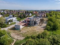 Prodej, Výjimečná vila s vnitřním bazénem, užitnou plochou 780 m² prostoru pro náročné - 17.jpg