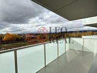 PRONÁJEM MODERNÍHO & PROSTORNÉHO 2kk s Terasou v Residenci Růžák - IMG_7731.jpeg