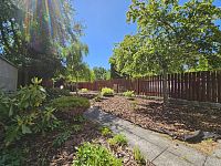 Velký rodinný dům s garáží, terasami s krásným výhledem a zahradou v Brně - 20250702_144549.jpg