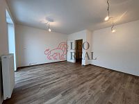 Pronájem bytu 1+kk o velikosti 33 m2 - WhatsApp Image 2026-01-13 at 16.31.56.jpeg