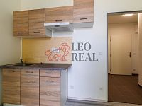 Novostavba 1+kk, Strašice, nehradíte provizi RK. - strasice_204-13.jpg