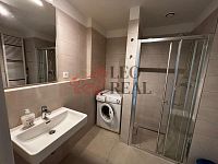 Pronájem bytu 1+kk o velikosti 33 m2 - IMG-20250616-WA0005.jpg