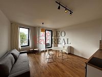 Pronájem bytu 1+kk o velikosti 33 m2 - IMG-20250616-WA0009.jpg