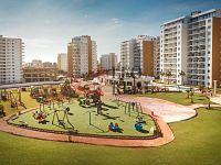 Apartmán, 3+kk, 95 m2 včetně terasy 15m2, Severní Kypr, Iskele long beach, Resort Caesar - Dětské hřiště 3.jpg