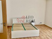 Pronájem prostorného bytu 1+kk na ulici Sadová v Uherském Hradišti - 171dff4c-98d0-420b-bb04-7bb1ea8477cb.JPG