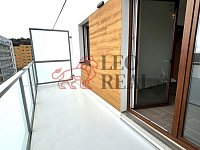 Prodej bytu 2+kk 56 m² Novoveská, Teplice - 07.jpg